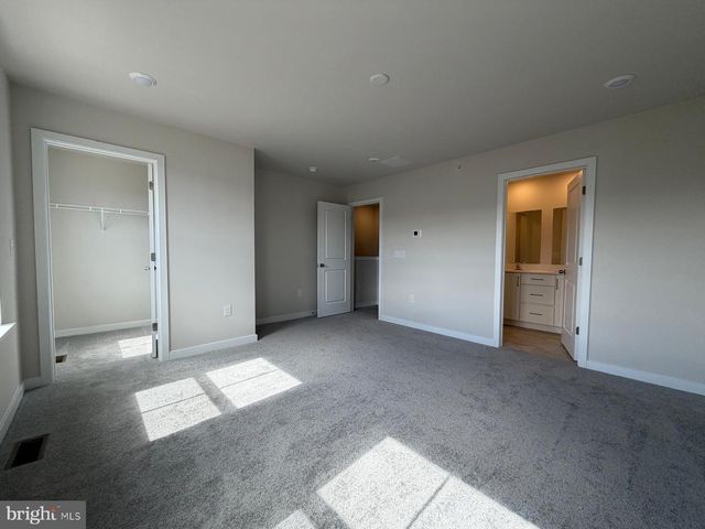 37 EAST FRONT STREET, Bridgeport, PA 19405