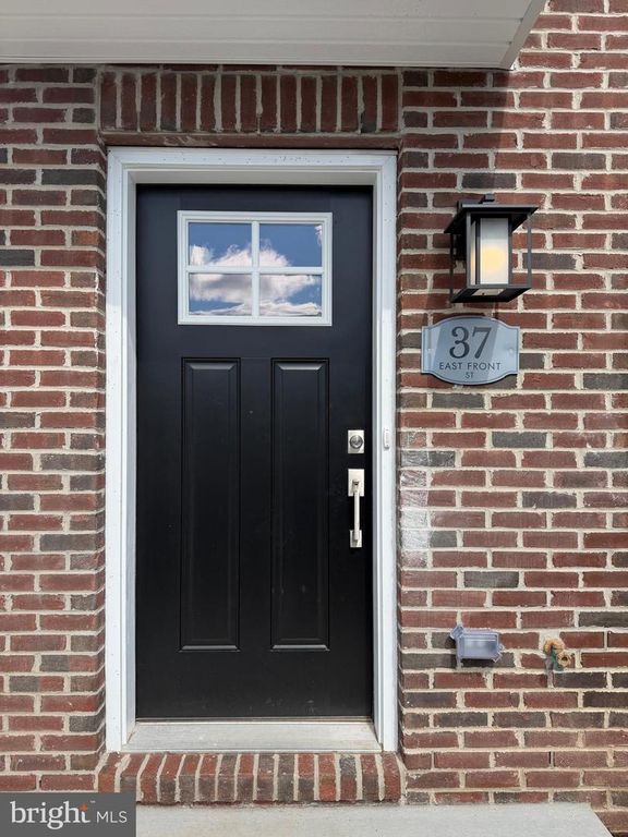 37 EAST FRONT STREET, Bridgeport, PA 19405