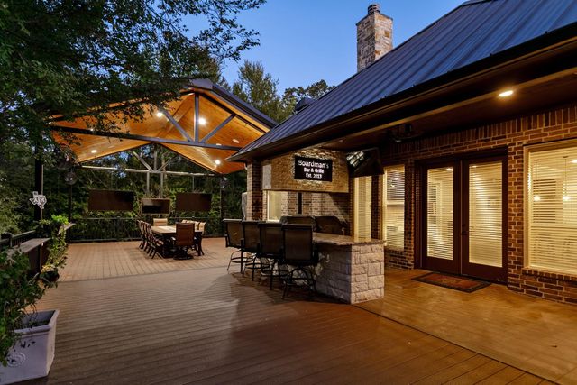 3213 Pinyon Creek Drive, Bryan, TX 77807