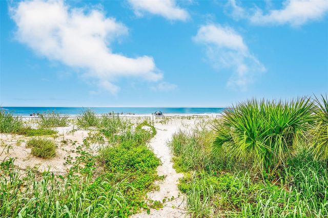 2 15TH AVENUE 401, Indian Rocks Beach, FL 33785