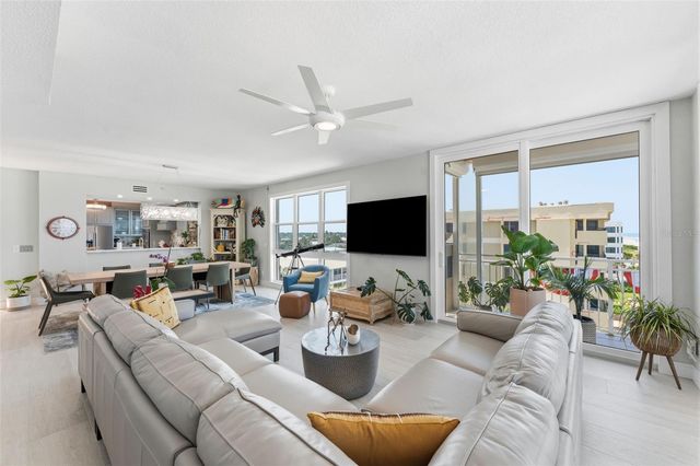 2 15TH AVENUE 401, Indian Rocks Beach, FL 33785