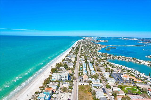 2 15TH AVENUE 401, Indian Rocks Beach, FL 33785