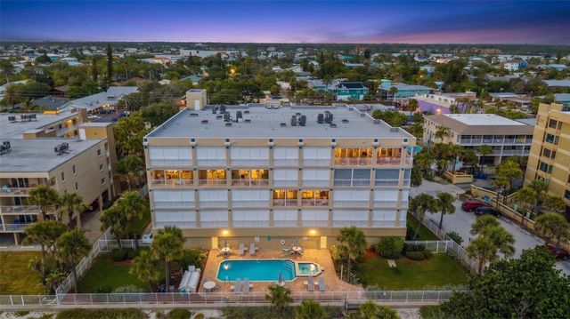 2 15TH AVENUE 401, Indian Rocks Beach, FL 33785