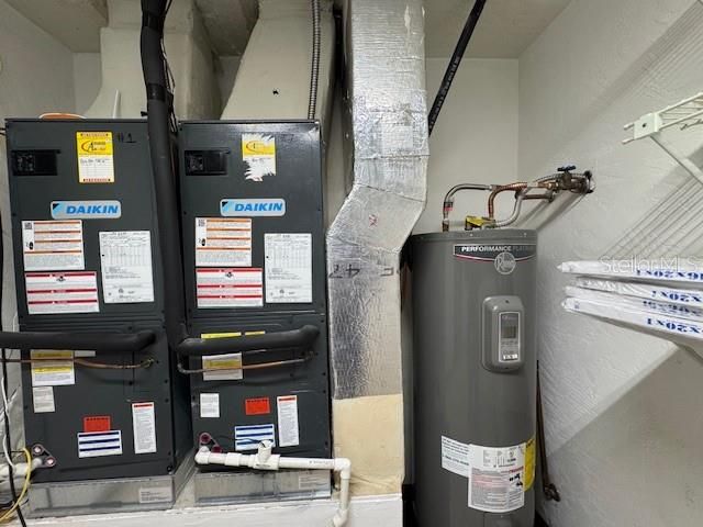 712 S TIMBERLANE DRIVE, New Smyrna Beach, FL 32168