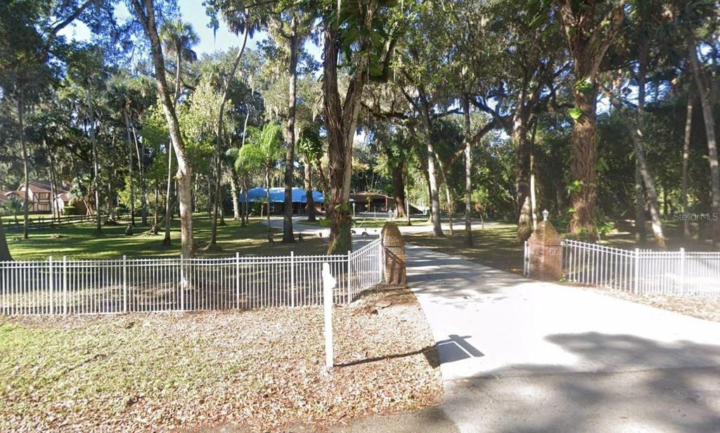 712 S TIMBERLANE DRIVE, New Smyrna Beach, FL 32168