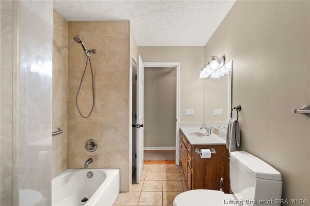 13232 Iris Drive, Memphis, IN 47143