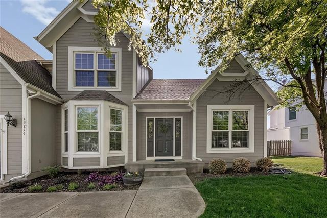 15216 Woodson Street, Overland Park, KS 66223