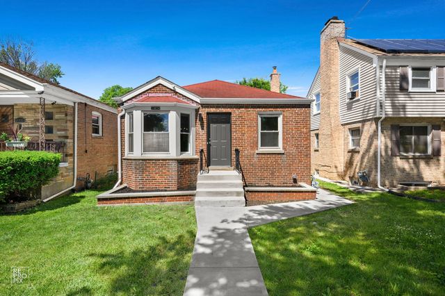 14424 S Wallace Avenue, Riverdale, IL 60827
