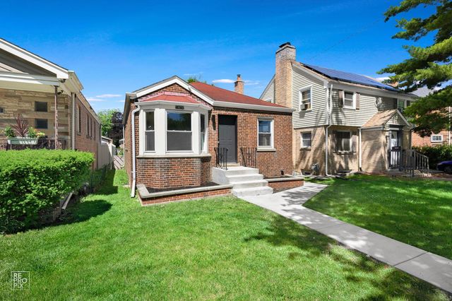 14424 S Wallace Avenue, Riverdale, IL 60827