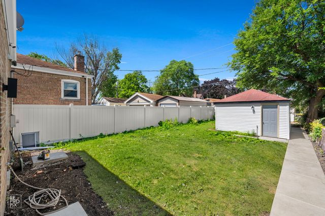 14424 S Wallace Avenue, Riverdale, IL 60827