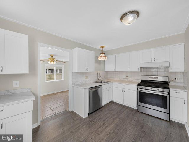 8217 DUNDALK AVE, Dundalk, MD 21222