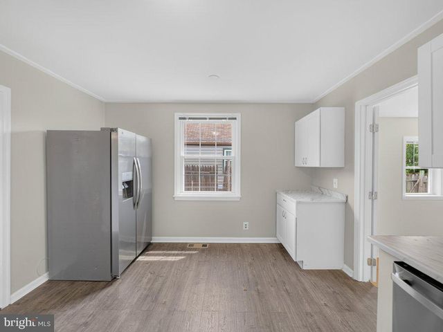 8217 DUNDALK AVE, Dundalk, MD 21222