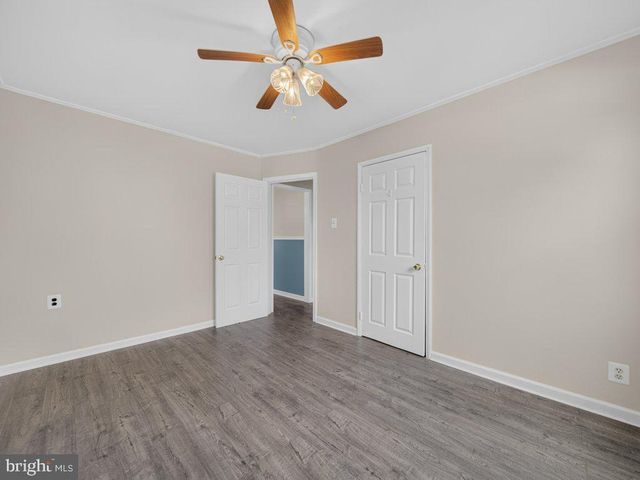 8217 DUNDALK AVE, Dundalk, MD 21222