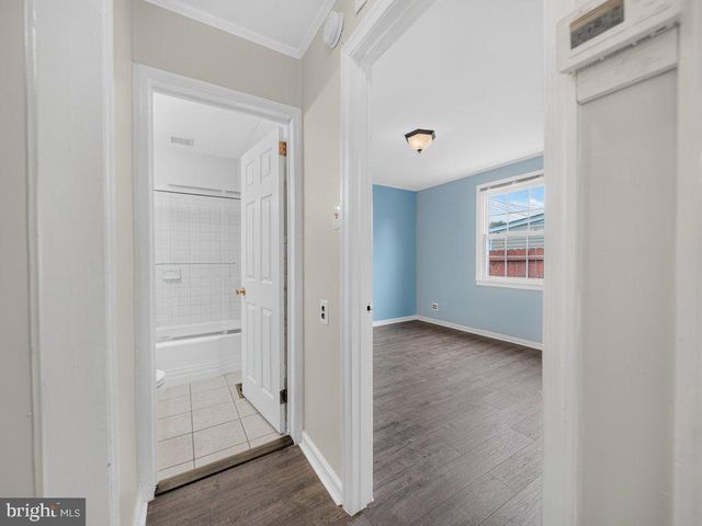 8217 DUNDALK AVE, Dundalk, MD 21222