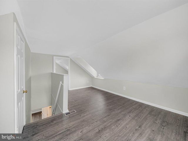 8217 DUNDALK AVE, Dundalk, MD 21222