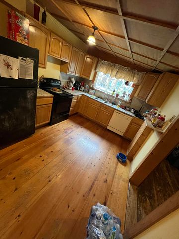 61 Walker Street, Trion, GA 30753