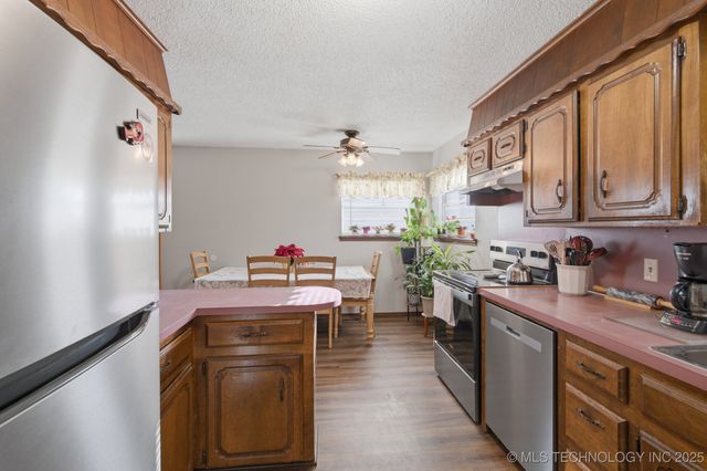 10616 W HOUSTON Street, Sapulpa, OK 74066