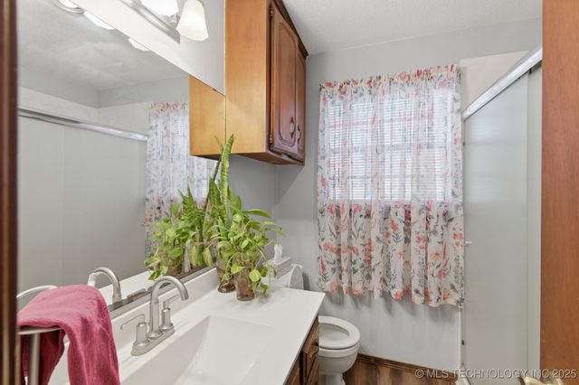 10616 W HOUSTON Street, Sapulpa, OK 74066