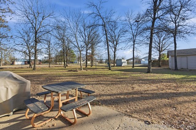 10616 W HOUSTON Street, Sapulpa, OK 74066