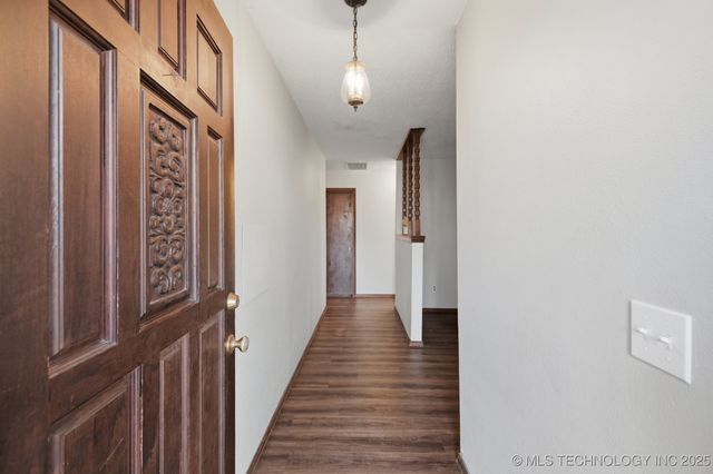 10616 W HOUSTON Street, Sapulpa, OK 74066