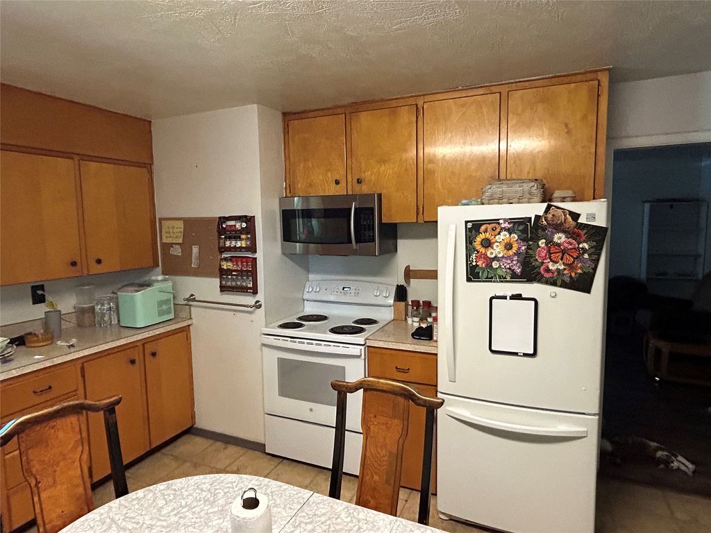 701 13th Avenue E, Polson, MT 59860 photo 4