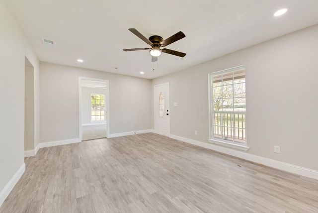 15647 County Road 355, Terrell, TX 75161