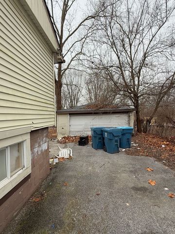 22538 Jeffrey Avenue, Sauk Village, IL 60411