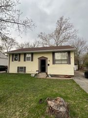 22538 Jeffrey Avenue, Sauk Village, IL 60411