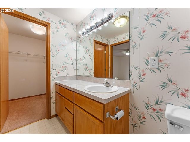 18520 Se 22ND Way, Vancouver, WA 98683