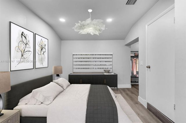 648 South Dr, Miami Springs, FL 33166