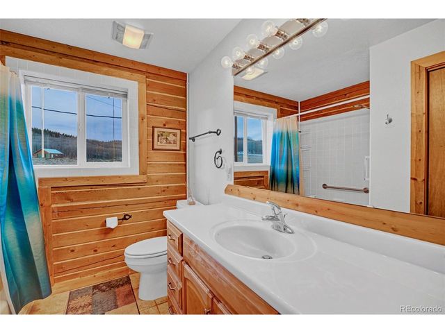 85 Swandyke Ct, Jefferson, CO 80456