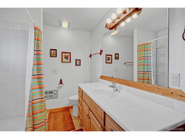 85 Swandyke Ct, Jefferson, CO 80456
