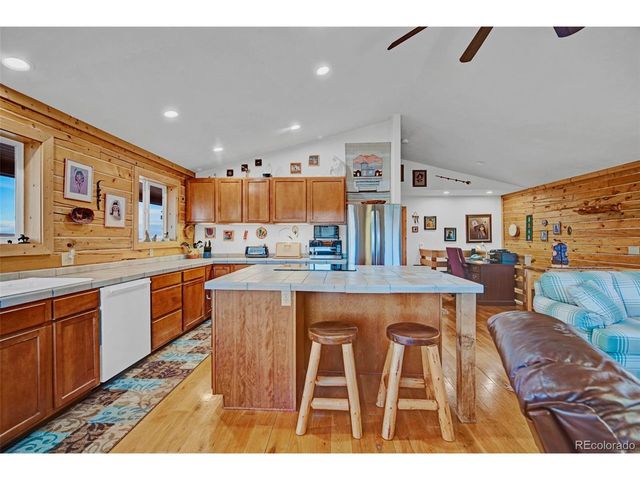 85 Swandyke Ct, Jefferson, CO 80456