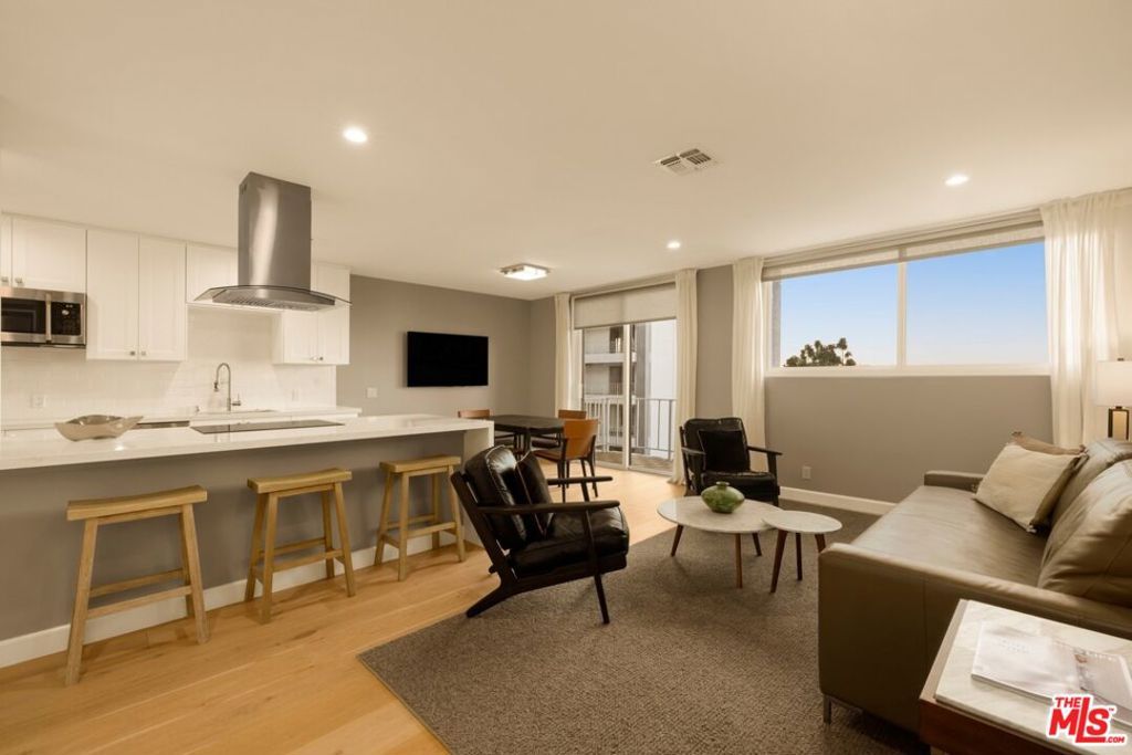 100 S Doheny Drive 607, Los Angeles, CA 90048 — photo 3