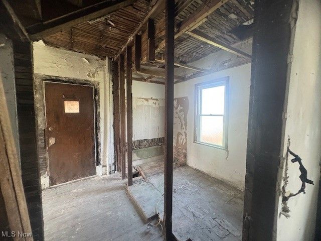 823 Richards Avenue, Ashtabula, OH 44004