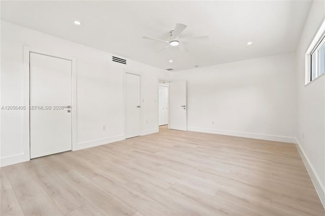 260 Sunrise Drive E E, Key Biscayne, FL 33149