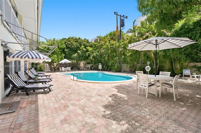 260 Sunrise Drive E E, Key Biscayne, FL 33149