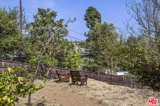 2502 Armstrong Avenue, Los Angeles, CA 90039