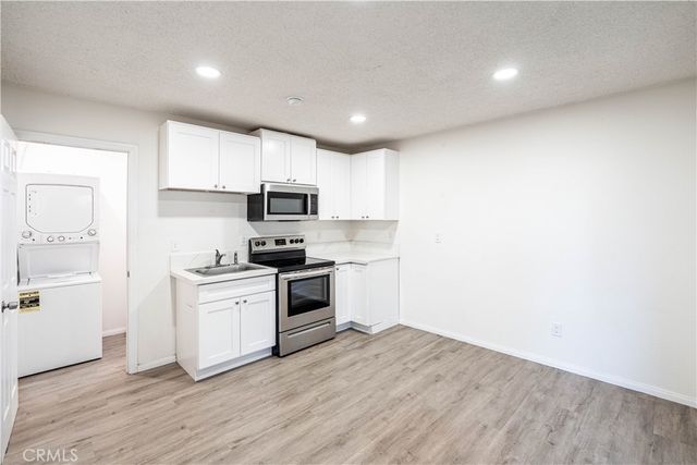 11764 Sutter Avenue, Yucaipa, CA 92399