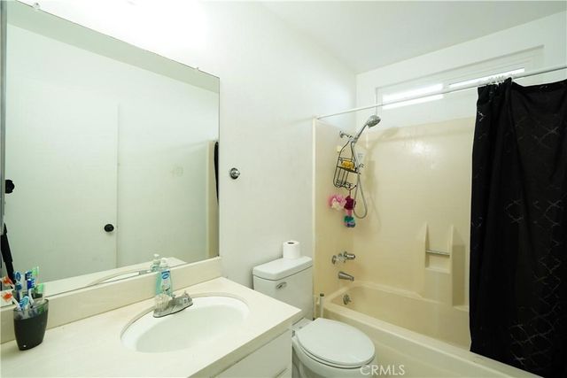 11764 Sutter Avenue, Yucaipa, CA 92399
