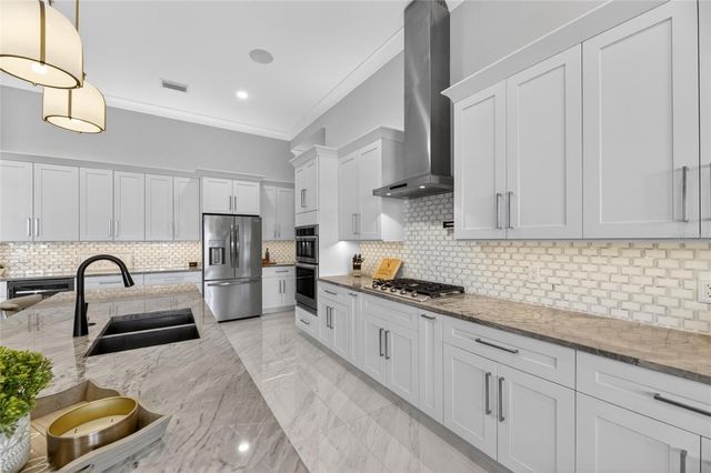 5704 TYBEE ISLAND DRIVE, Apollo Beach, FL 33572