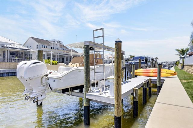 5704 TYBEE ISLAND DRIVE, Apollo Beach, FL 33572