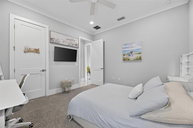 5704 TYBEE ISLAND DRIVE, Apollo Beach, FL 33572