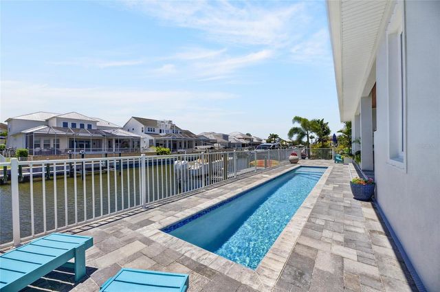 5704 TYBEE ISLAND DRIVE, Apollo Beach, FL 33572