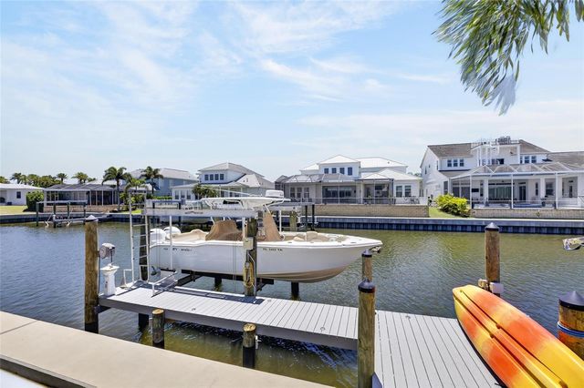 5704 TYBEE ISLAND DRIVE, Apollo Beach, FL 33572