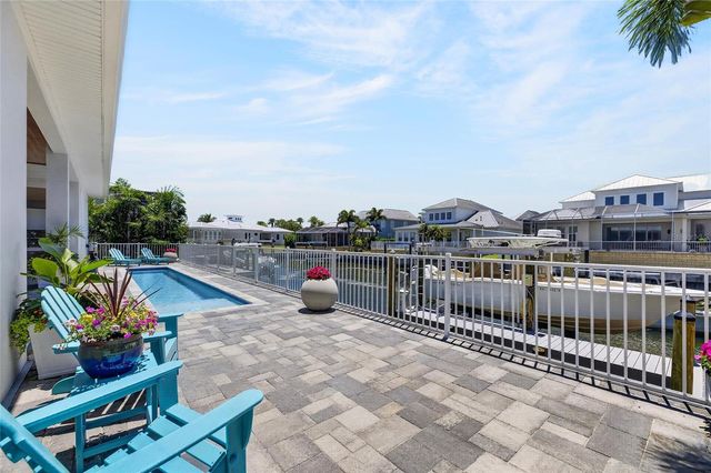 5704 TYBEE ISLAND DRIVE, Apollo Beach, FL 33572