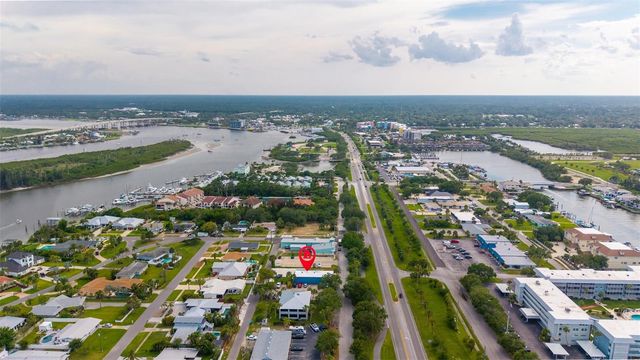 318 N CAUSEWAY, New Smyrna Beach, FL 32169
