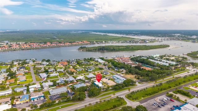 318 N CAUSEWAY, New Smyrna Beach, FL 32169