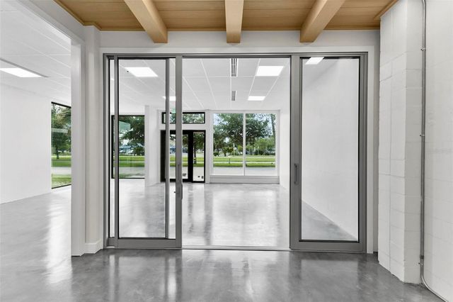 318 N CAUSEWAY, New Smyrna Beach, FL 32169