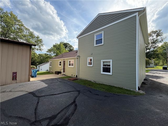 6419 Hampsher Road, Clinton, OH 44216